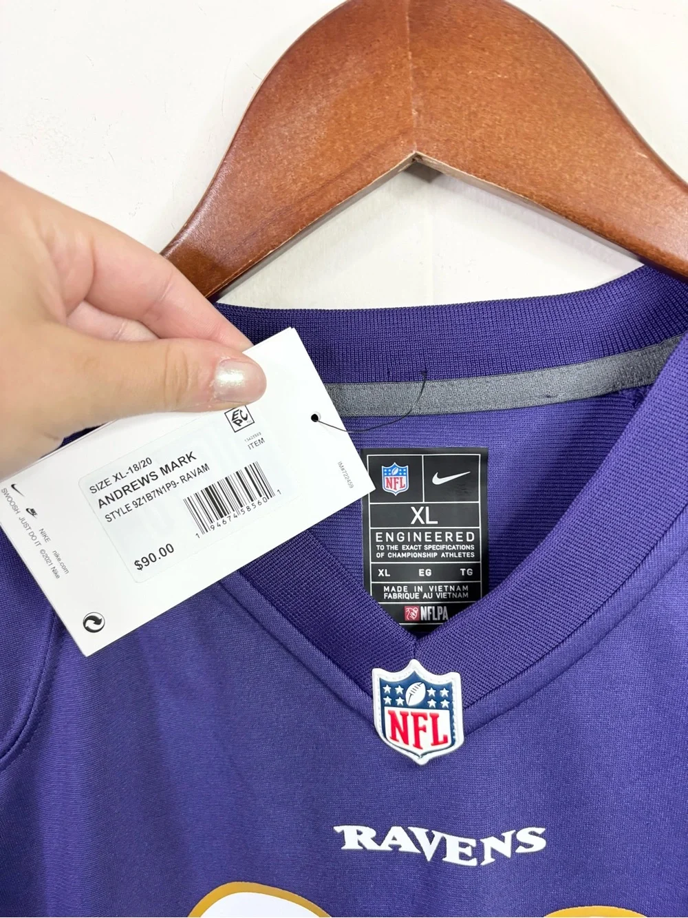 Baltimore Ravens Youth Andrews Mark #89 purple Jersey Size XL unisex NWT Nike